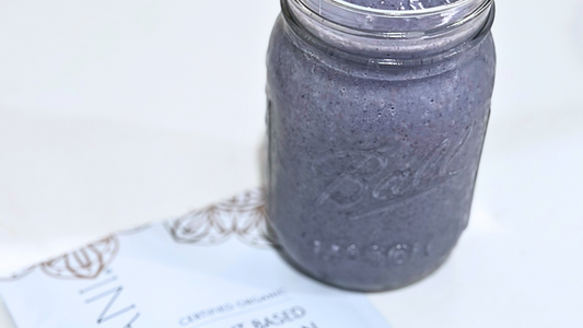 The Best Anti-Inflammatory Smoothie I Turn to During Eczema Flare-Ups